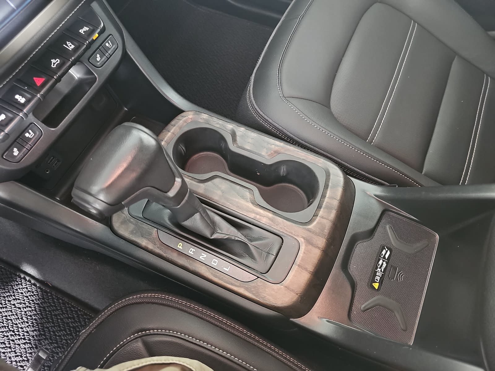 Used 2021 GMC Canyon Denali AWD/4WD image 10