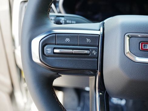 New 2026 GMC Canyon AT4 w/ Technology Plus Package image 18