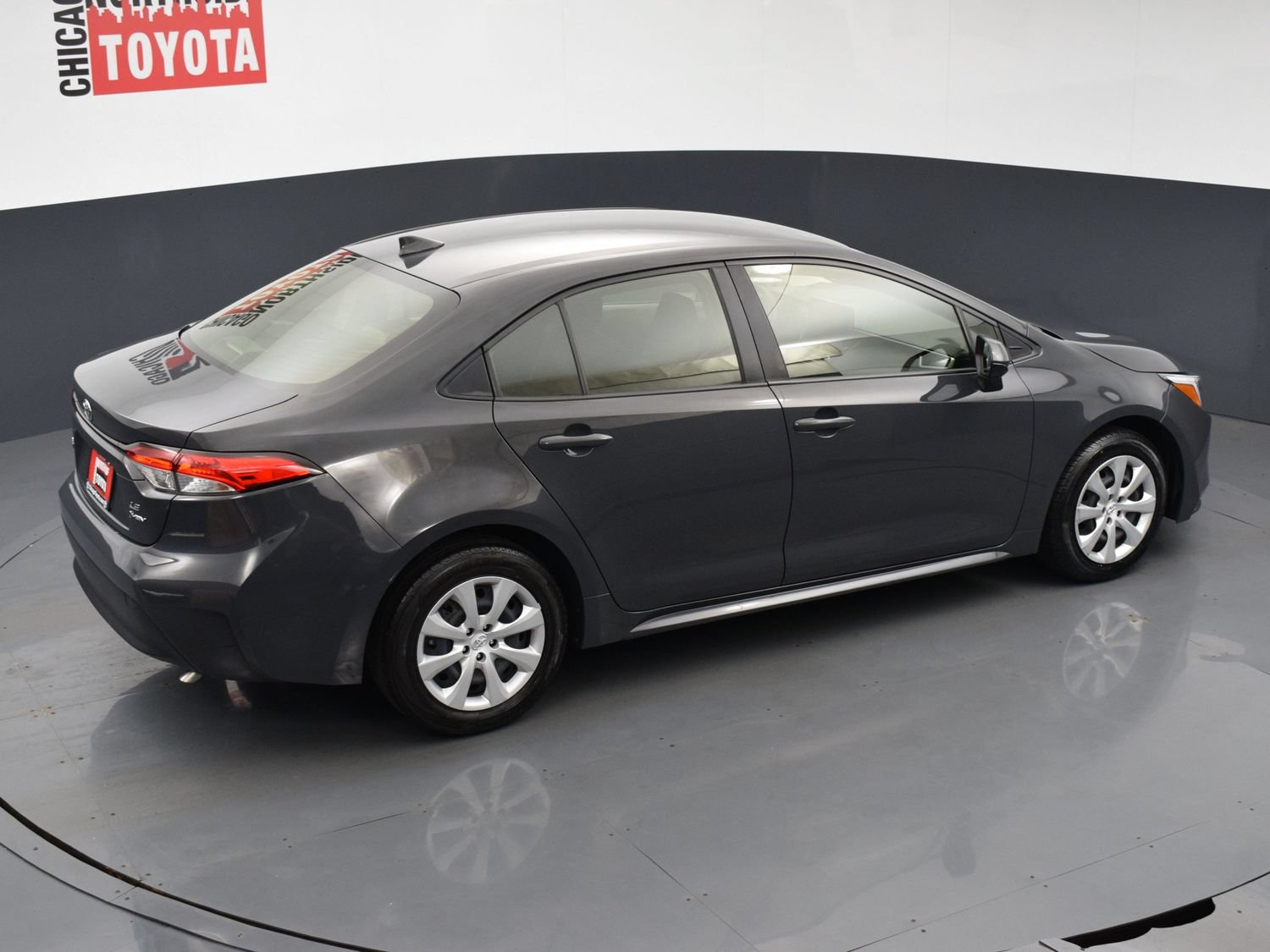 Used 2025 Toyota Corolla LE FWD image 19