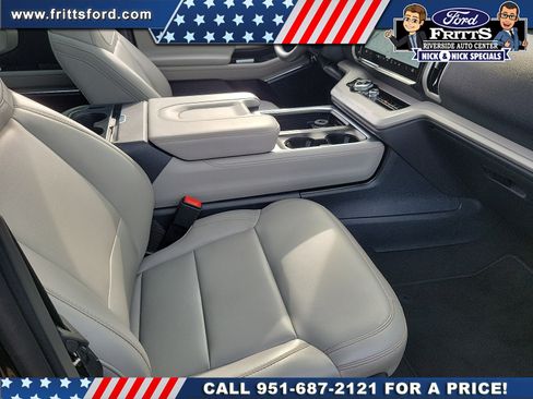 Certified 2025 Ford Expedition Active AWD/4WD image 17