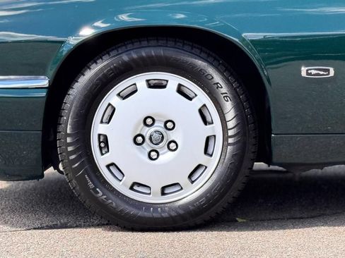 Used 1996 Jaguar XJS 4.0 Convertible RWD image 13