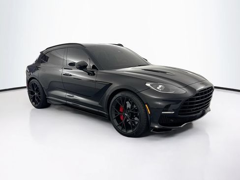 Used 2025 Aston Martin DBX 707 AWD/4WD image 3