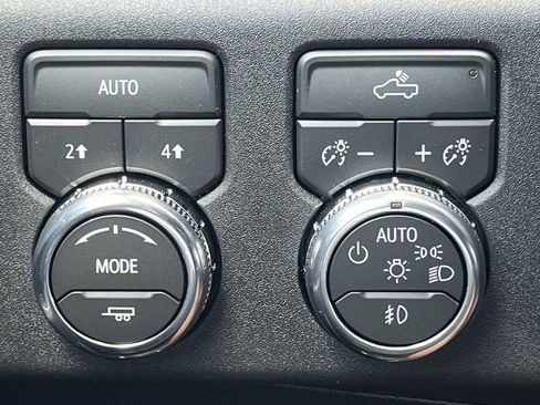 New 2026 GMC Sierra 1500 Elevation w/ Elevation Select Package AWD/4WD image 30