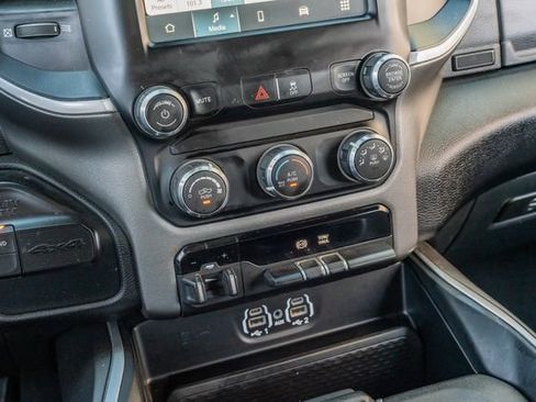 Used 2024 RAM 3500 Big Horn image 30