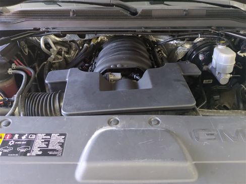 Used 2017 GMC Yukon Denali w/ Open Road Package image 13