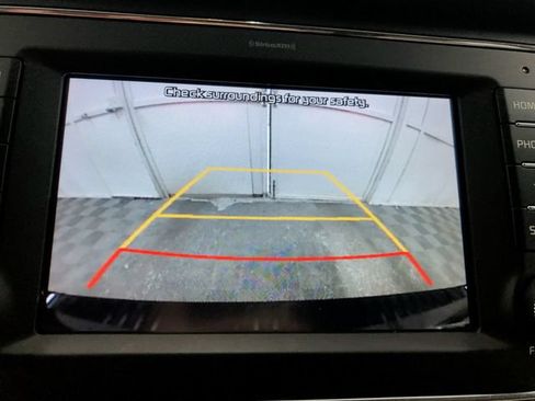 Used 2020 Kia Sedona EX FWD image 21