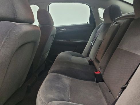 Used 2014 Chevrolet Impala LT w/ LT Sunroof Package image 18