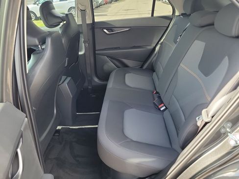 New 2026 Kia Niro LX FWD image 15