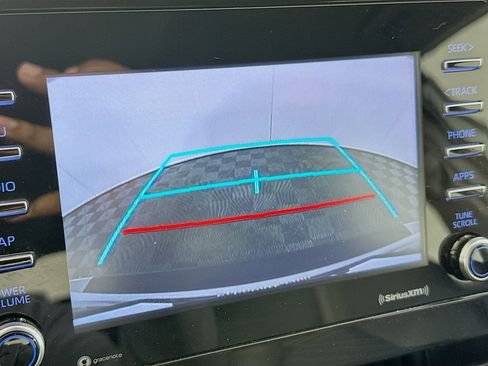 Used 2023 Toyota Camry SE image 21