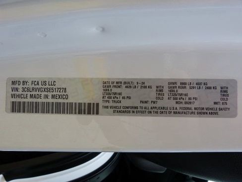 Used 2025 RAM ProMaster 2500 w/ U-Haul Equipment Group image 39