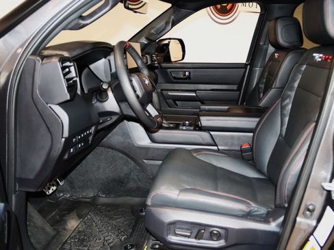 Used 2025 Toyota Sequoia TRD Pro AWD/4WD image 40