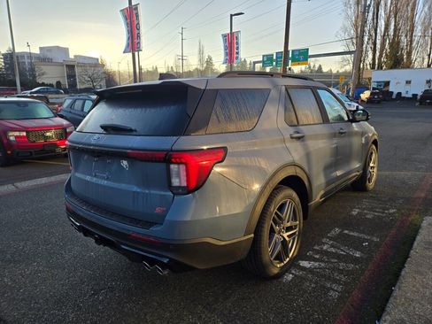 New 2026 Ford Explorer ST AWD/4WD image 5