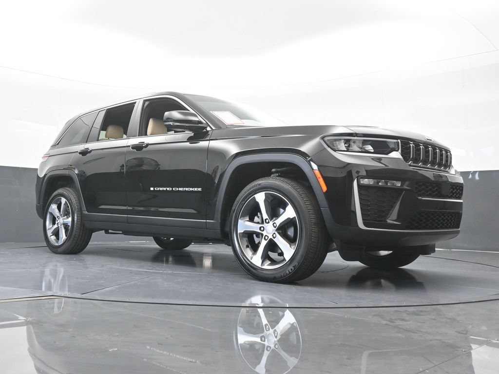Used 2026 Jeep Grand Cherokee Limited RWD image 61
