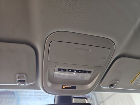 Used 2022 Chevrolet Colorado LT w/ Fleet Safety Package image 14