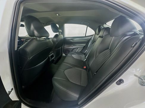 Used 2024 Toyota Camry SE FWD image 26