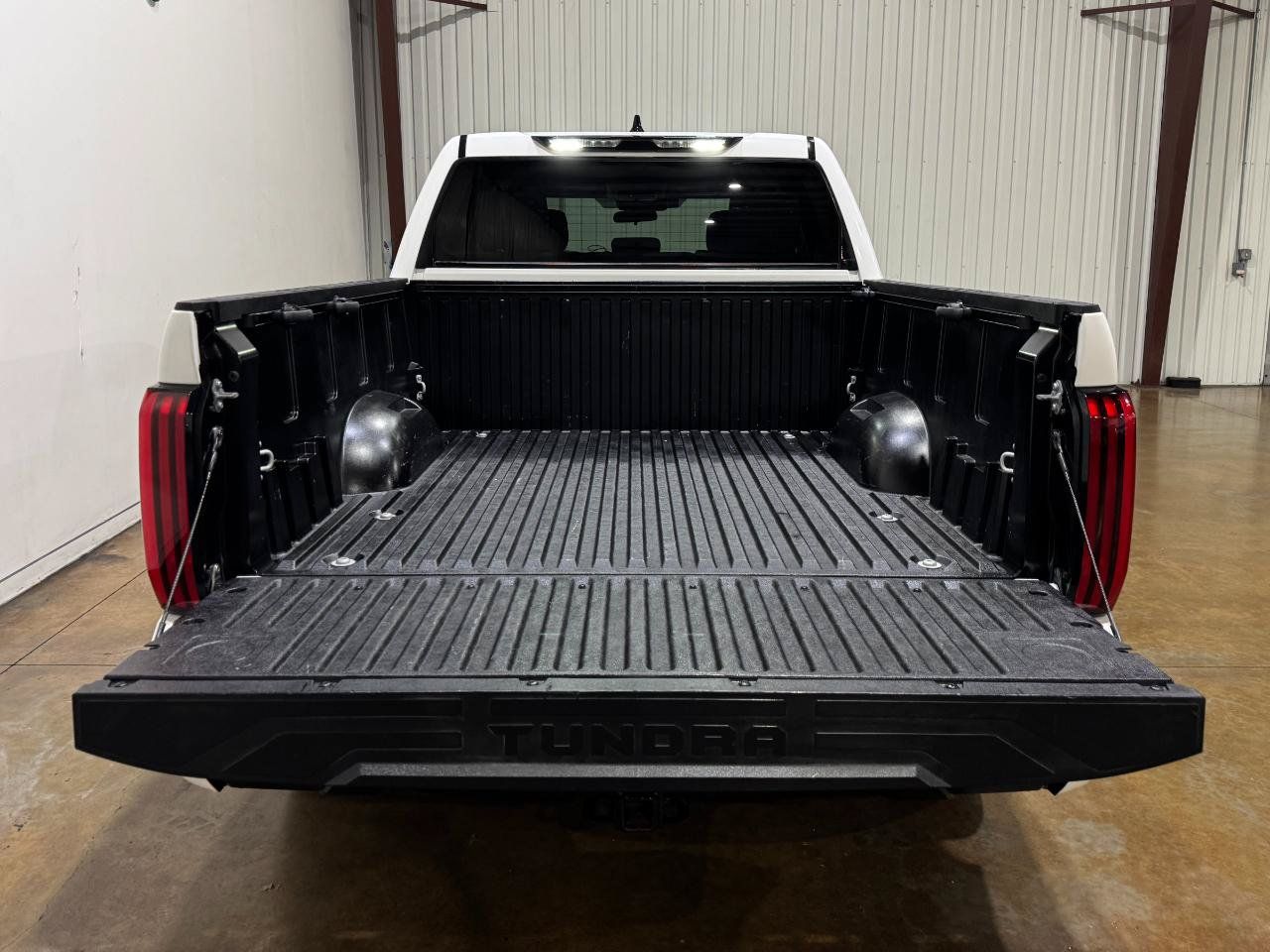 Used 2022 Toyota Tundra SR5 AWD/4WD image 47