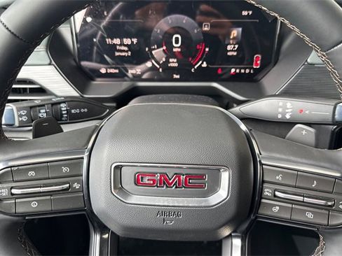 New 2026 GMC Acadia AT4 w/ Luxury Package image 29