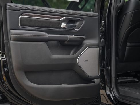 New 2026 RAM 1500 Laramie AWD/4WD image 43