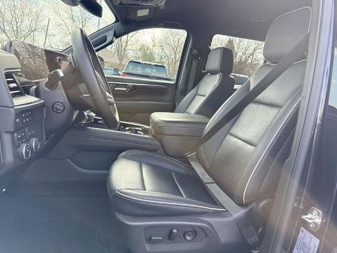 Certified 2025 Chevrolet Tahoe Premier image 19