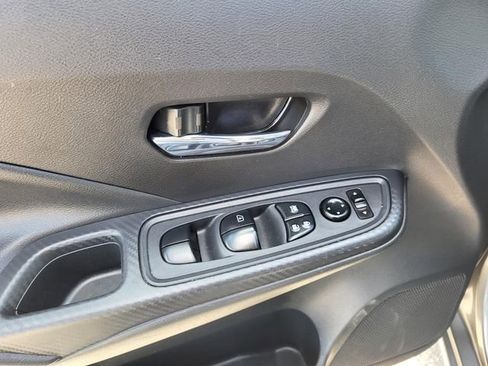 Used 2025 Nissan Versa SV w/ Trunk Package image 13