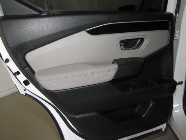 Certified 2024 Honda Pilot LX image 35