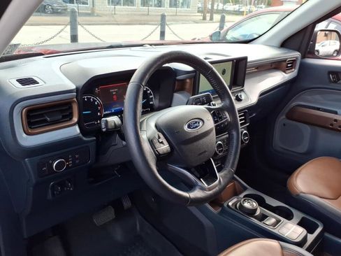 Used 2022 Ford Maverick Lariat w/ Lariat Luxury Package image 9