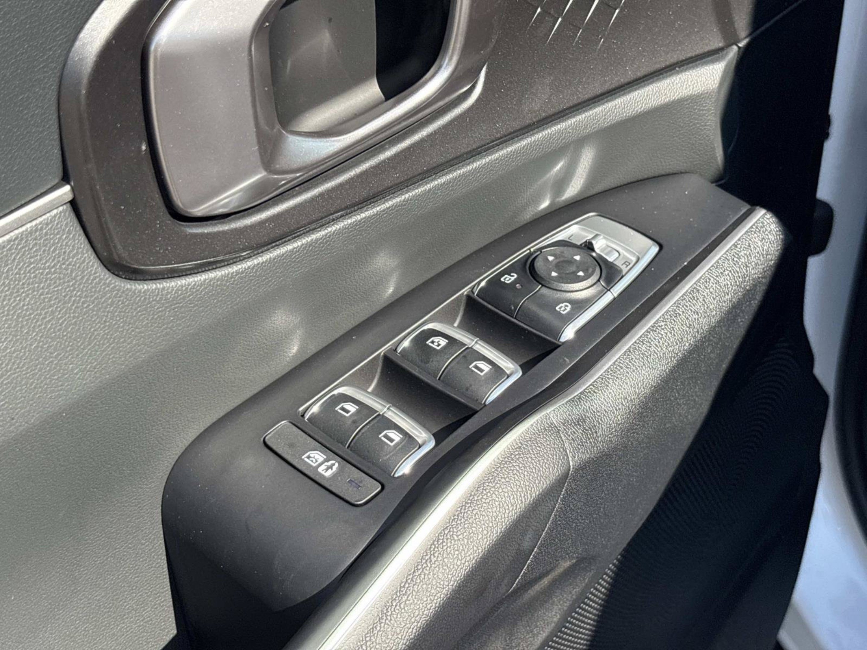 New 2026 Kia Sorento LX FWD image 20