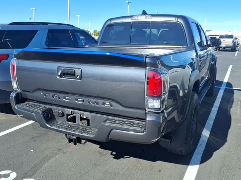 Certified 2023 Toyota Tacoma TRD Off-Road image 3