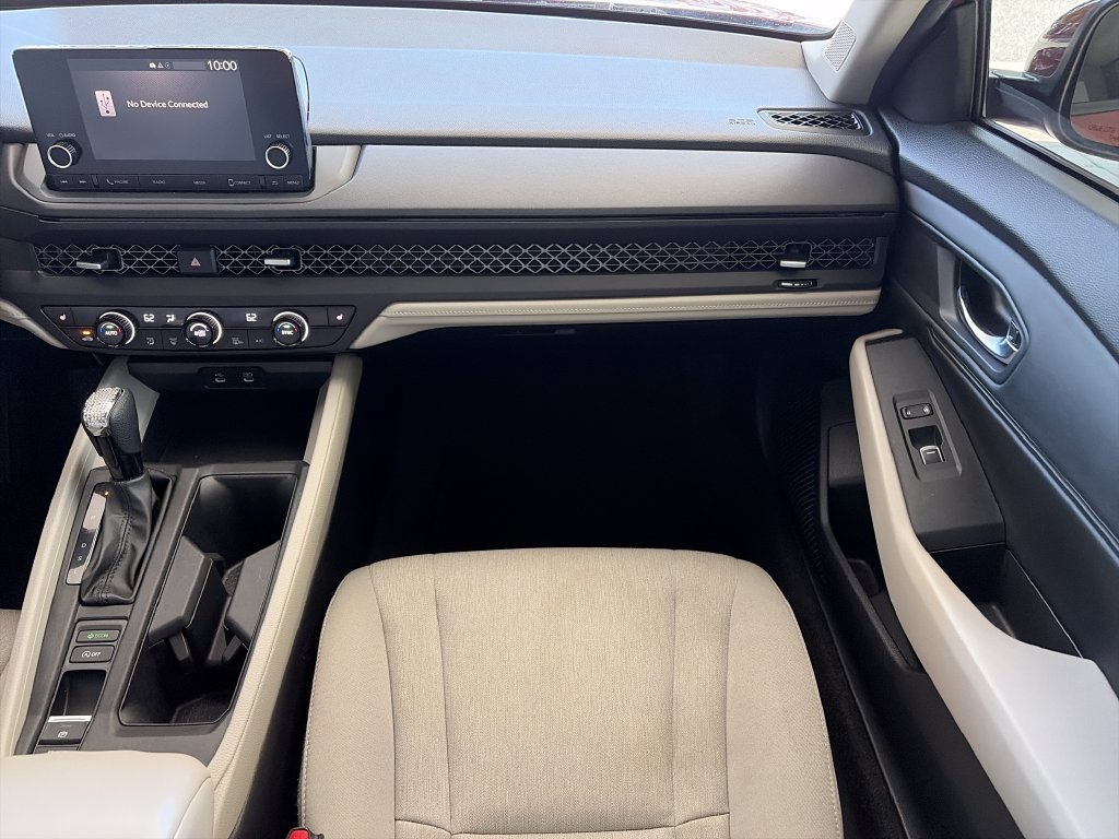 Used 2023 Honda Accord EX image 32