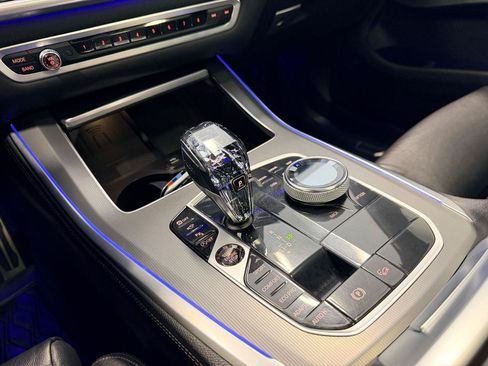 Used 2019 BMW X5 xDrive40i w/ M Sport Package AWD/4WD image 40