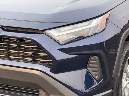 Certified 2025 Toyota RAV4 XLE w/ Convenience Package AWD/4WD image 10