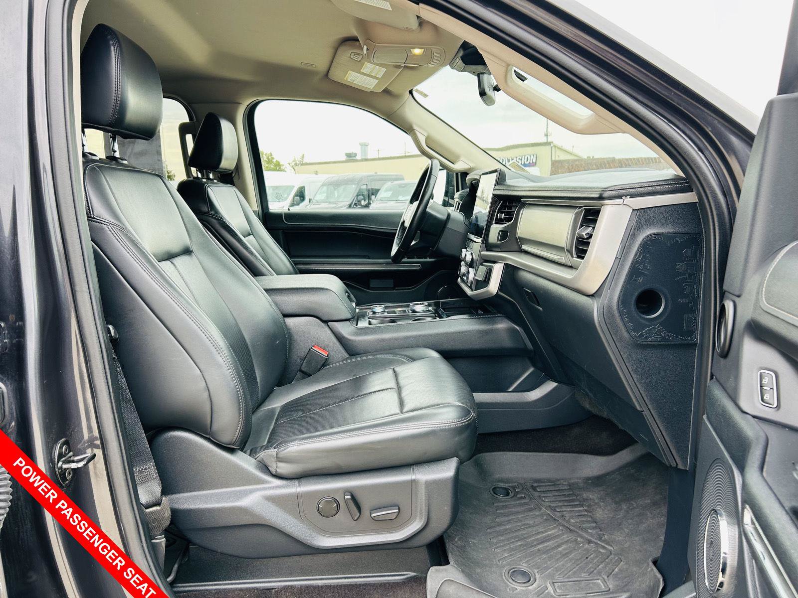 Used 2022 Ford Expedition Max XLT AWD/4WD image 36