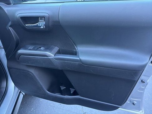 Used 2023 Toyota Tacoma 4x4 Double Cab image 16