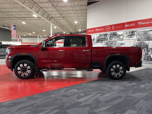 Used 2024 GMC Sierra 2500 Denali w/ Denali Reserve Package image 6