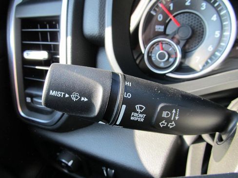 Used 2024 RAM 1500 Lone Star image 52