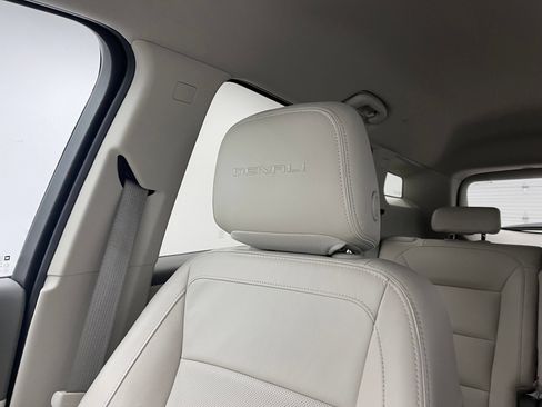 Used 2020 GMC Terrain Denali w/ Denali Premium Package AWD/4WD image 42