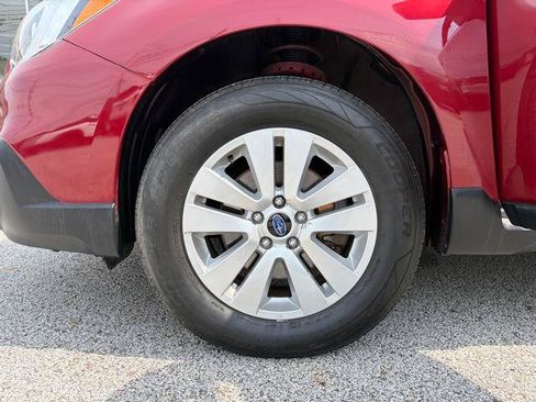 Used 2015 Subaru Outback 2.5i Premium AWD/4WD image 31