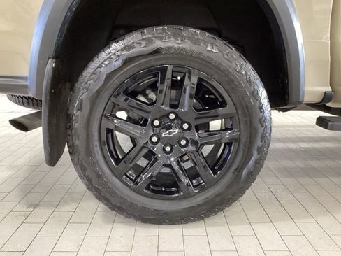 Used 2023 Chevrolet Colorado Trail Boss w/ Advanced Trailering Package AWD/4WD image 21