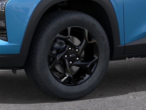 New 2026 Chevrolet Trax LT w/ Driver Confidence Package image 9