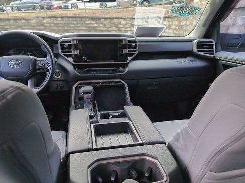 Used 2022 Toyota Tundra SR5 image 23