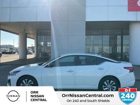 Certified 2025 Nissan Altima 2.5 S image 8