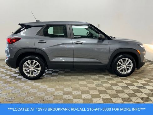 Used 2021 Chevrolet TrailBlazer LS FWD image 4