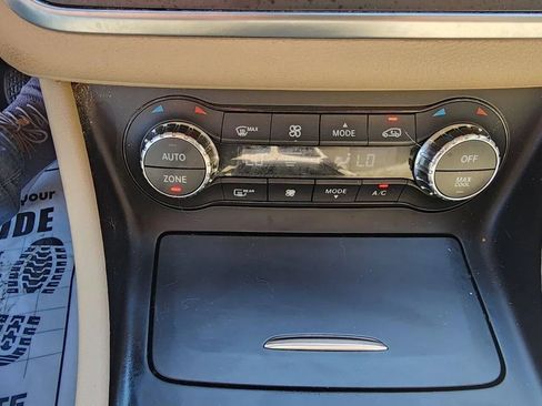 Used 2017 Mercedes-Benz GLA 250 4MATIC image 22