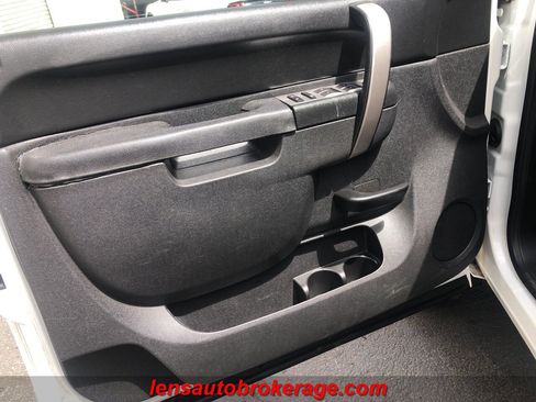 Used 2013 Chevrolet Silverado 1500 LT image 8