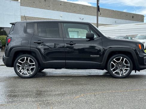 Used 2020 Jeep Renegade Sport FWD image 3