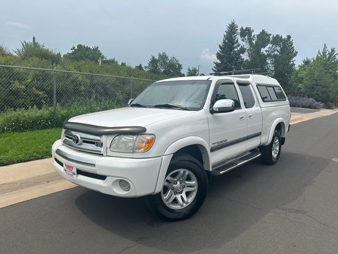 Used 2005 Toyota Tundra SR5 image 1