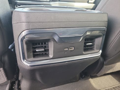 Used 2023 Chevrolet Silverado 1500 LTZ AWD/4WD image 14
