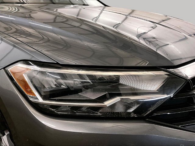 Used 2021 Volkswagen Jetta R-Line FWD image 28