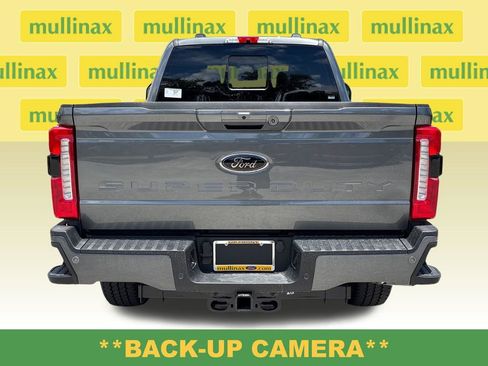 New 2026 Ford F250 Lariat w/ Black Appearance Package AWD/4WD image 9