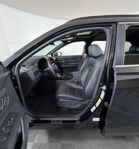 Used 2025 Honda CR-V Sport-L image 9